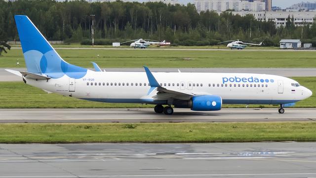VP-BQB:Boeing 737-800:Air 2000